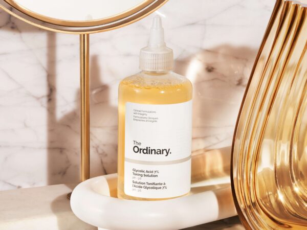 The Ordinary Glycolic Acid 7% Exfoliating Toner, (240 ml) - Image 3