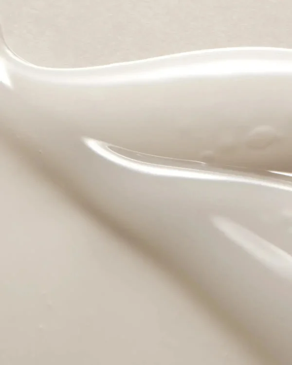 Dark Spot Correcting Glow Perfecting Trio - Image 5
